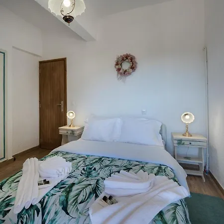 Villa Dianne Apt 1 Livadi Arachovas Exteriér fotografie